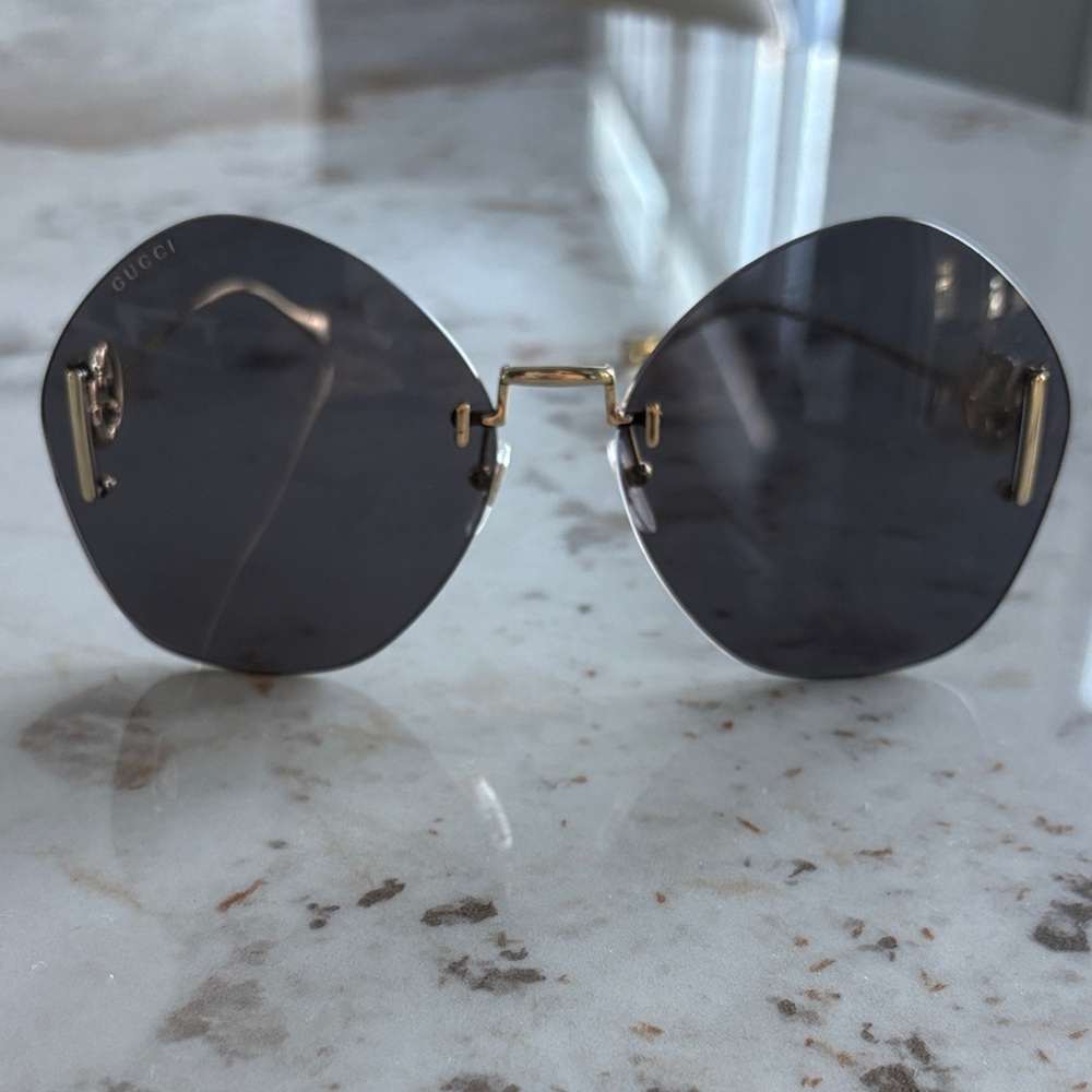 Gucci Gold and Black Sunglasses